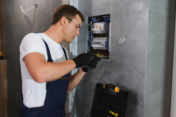 Best Circuit Breaker Repair  in St James, NC